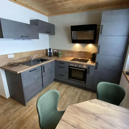 With Private Garden And Mountain Views * Oy-Mittelberg